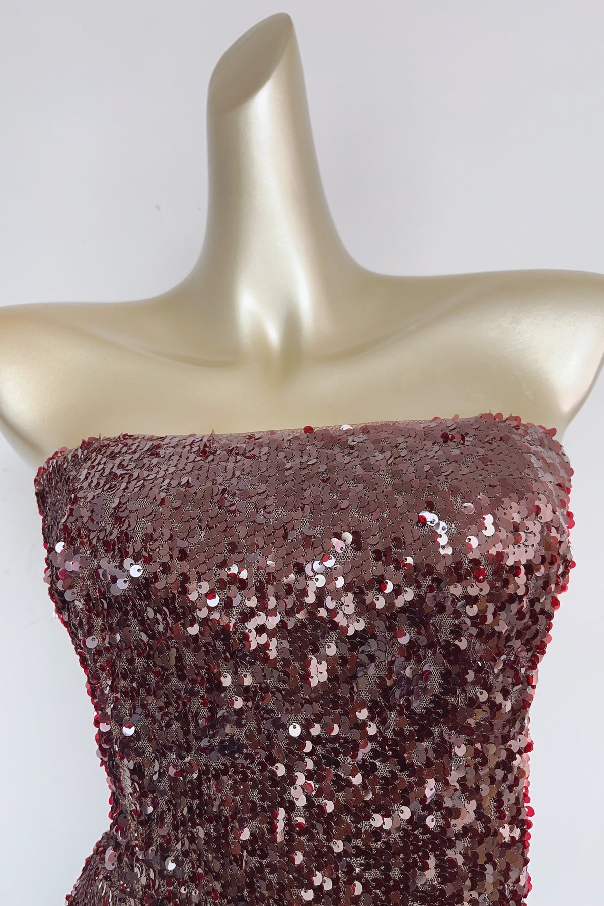 Strapless Sequin Mini Dress in Burgundy Avalabel