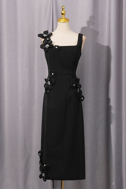 Sabrina 3DD Flower Midi Dress in Black