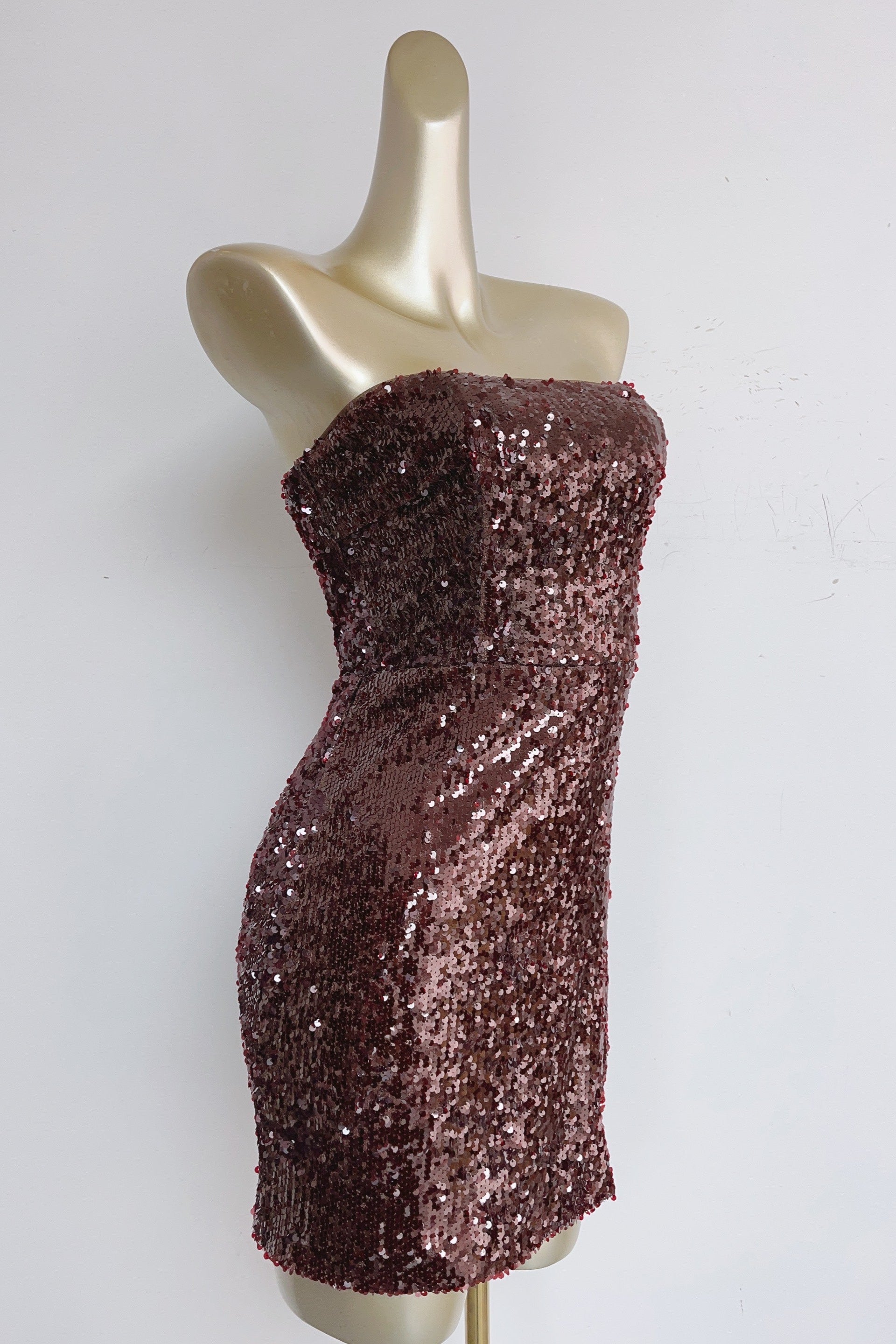 Strapless Sequin Mini Dress in Burgundy Avalabel
