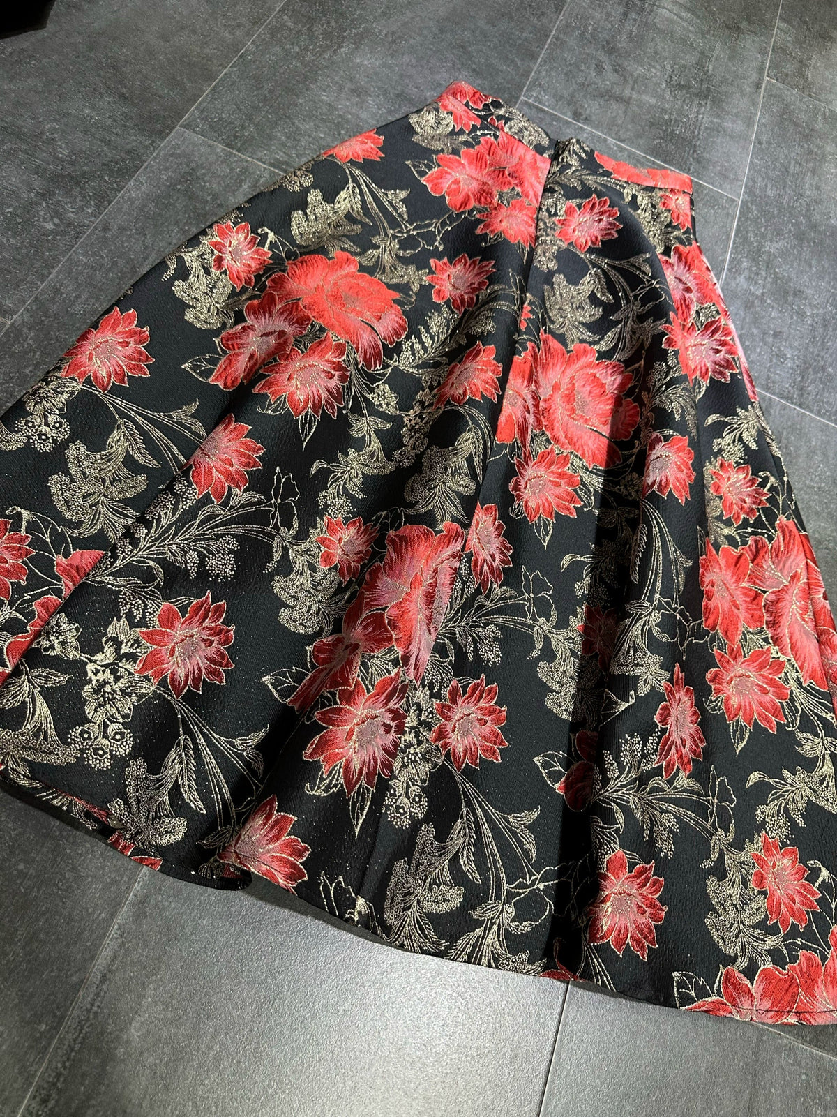 jacquard waist A-line hem midi skirt Avalabel