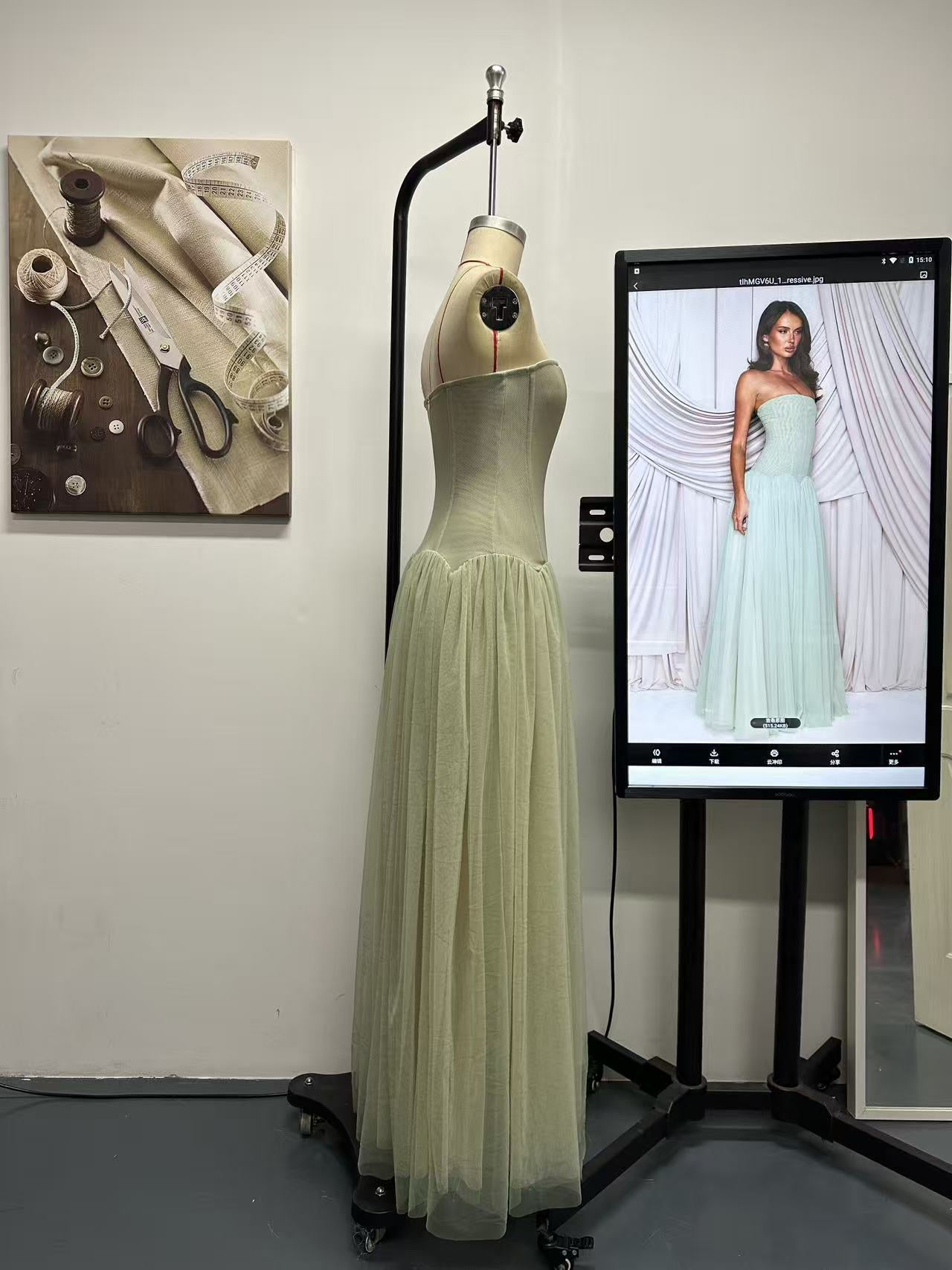 Sabrina Tulle Strapless Maxi Dress - Green
