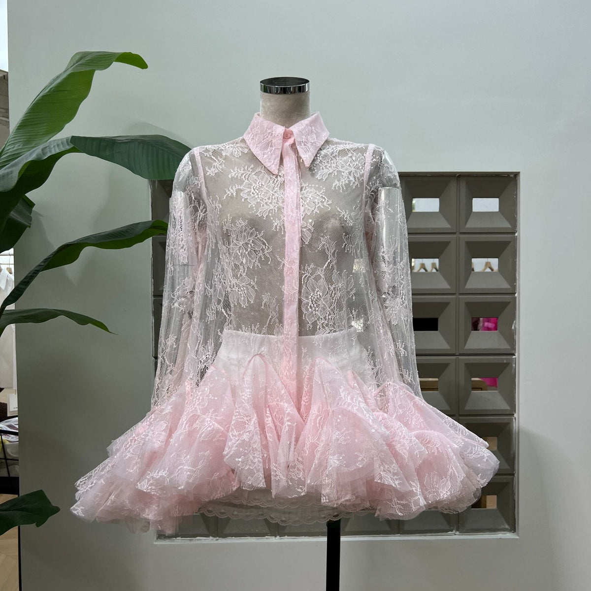 Pink Mesh Lace Ruffled Trumpet Sleeve Shirt Dress Shorts Set Soraya