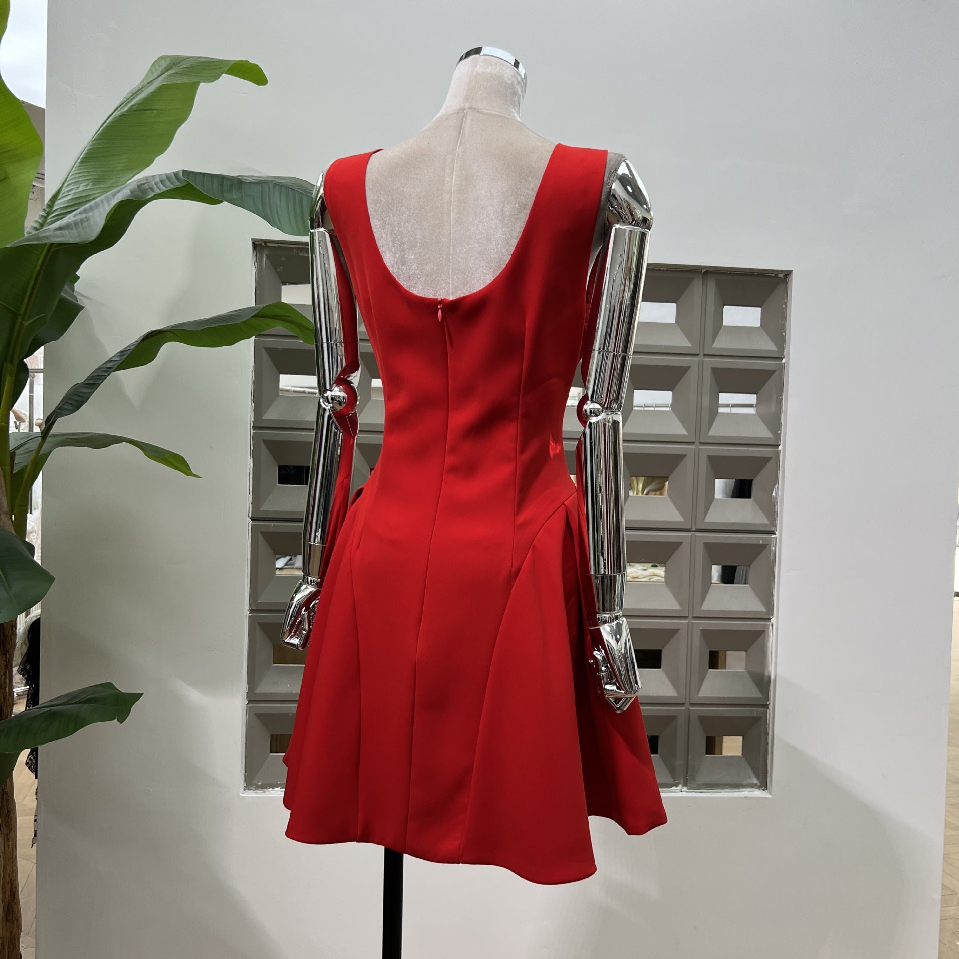 3D Flower Pleated Sleeveless Mini Dress Avalabel