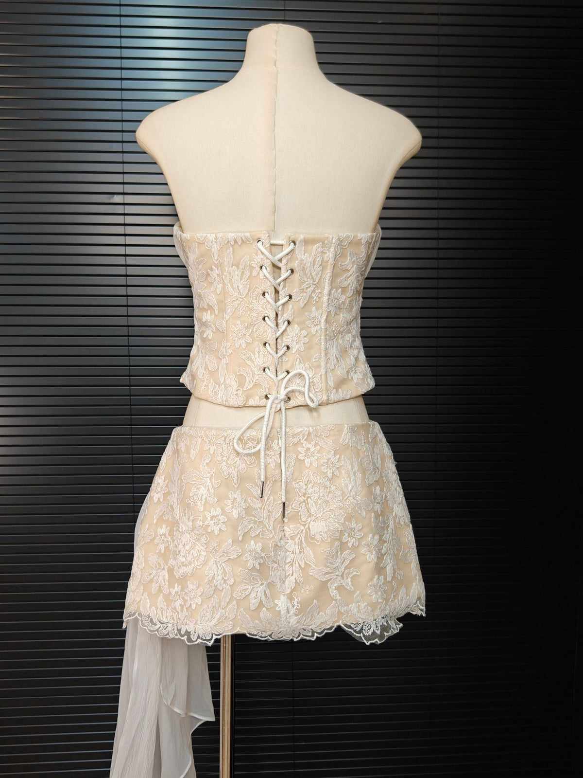 White Herringbone Tube Top Floral Ruffle Mini Dress Suit Avalabel