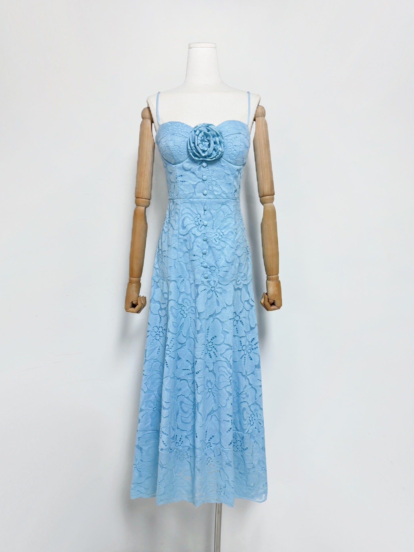 Samantha Hollow Out Sleeveless Maxi Dress in Blue Avalabel