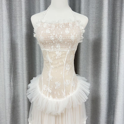 Hermosa Lace Splicing Layer Maxi Dress in White