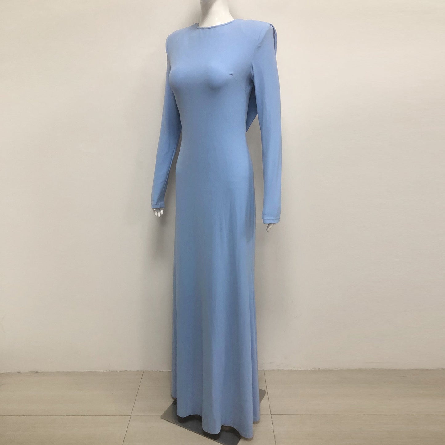 vicky Knitted long sleeves backless bodycon maxi dress in blue