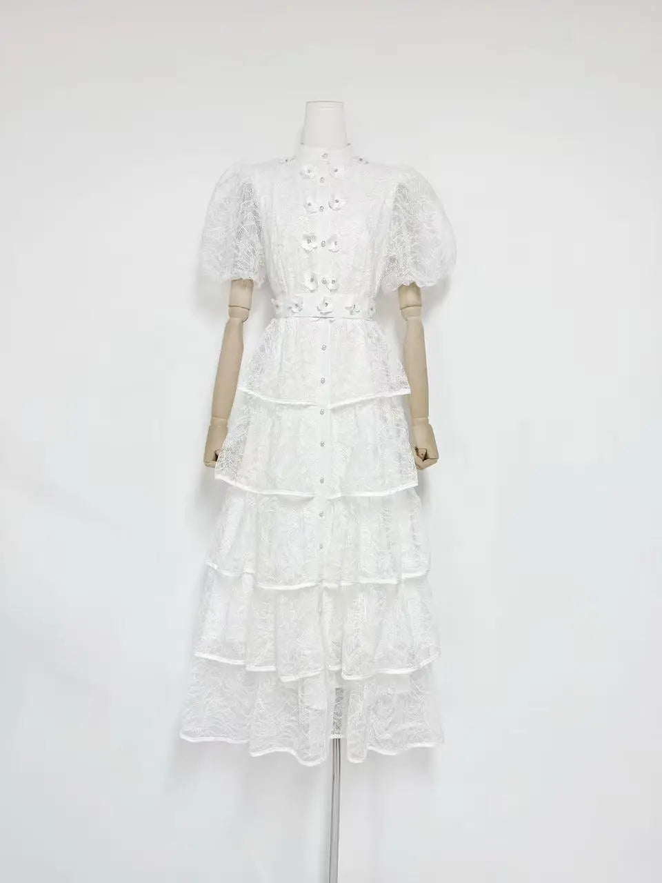 elvira appliqué Lace layer maxi dress in white Avalabel
