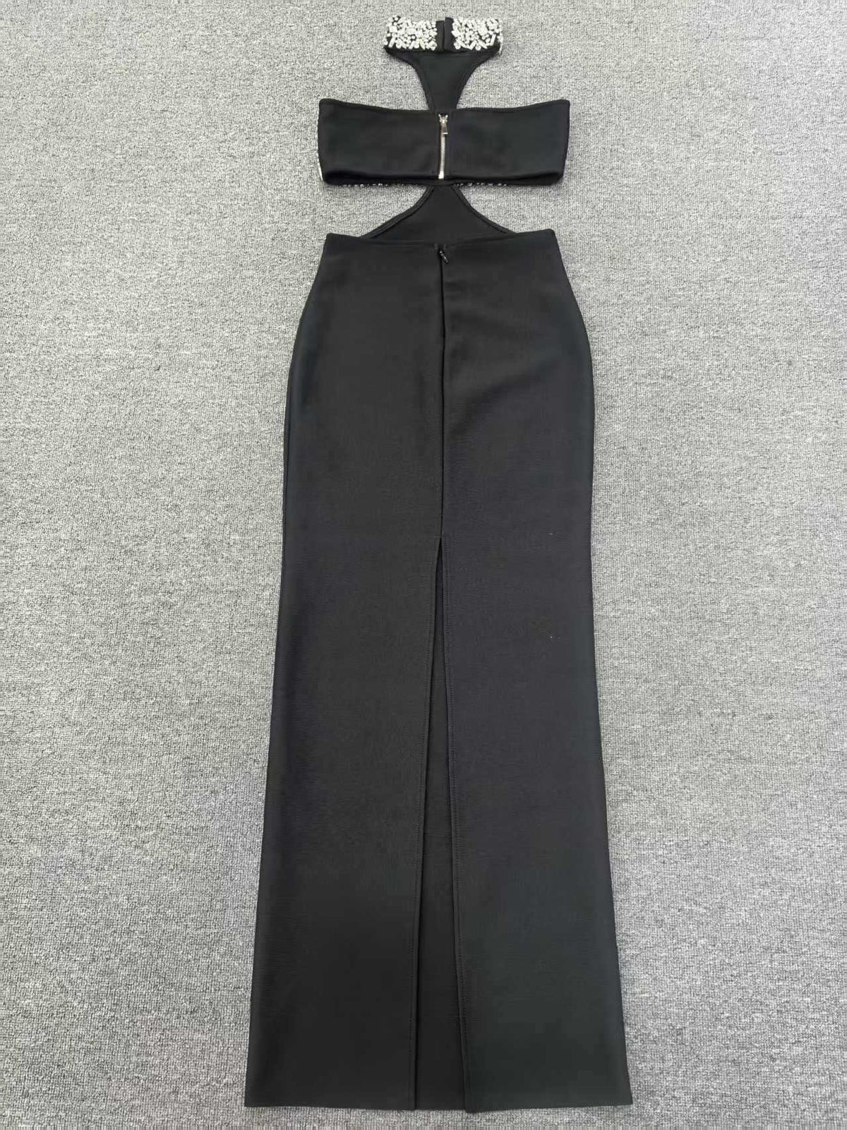 gwendolyn crystal halter cut out maxi dress in black Avalabel