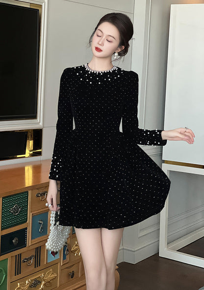 sheila black Beaded rhinestone-embellished flared mini dress