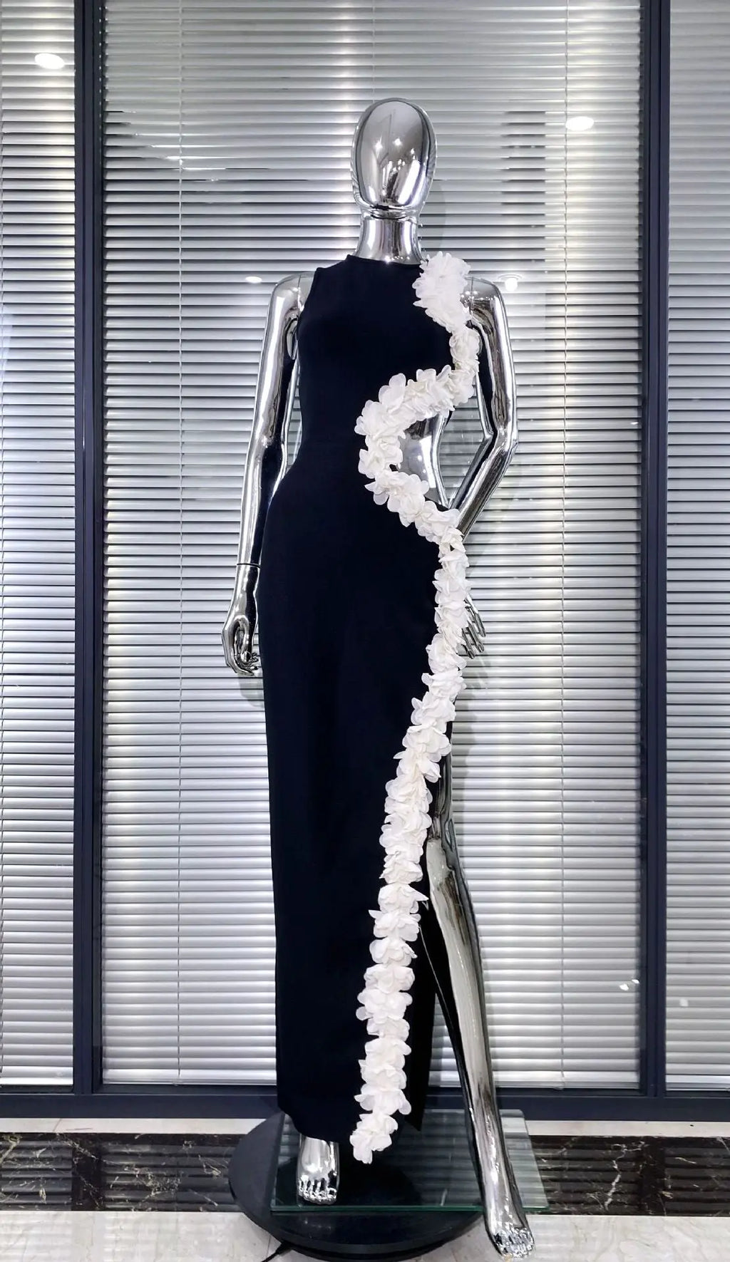 kimberley black Sleeveless Hollow Out Flowers Slit Bandage Maxi Dress Avalabel