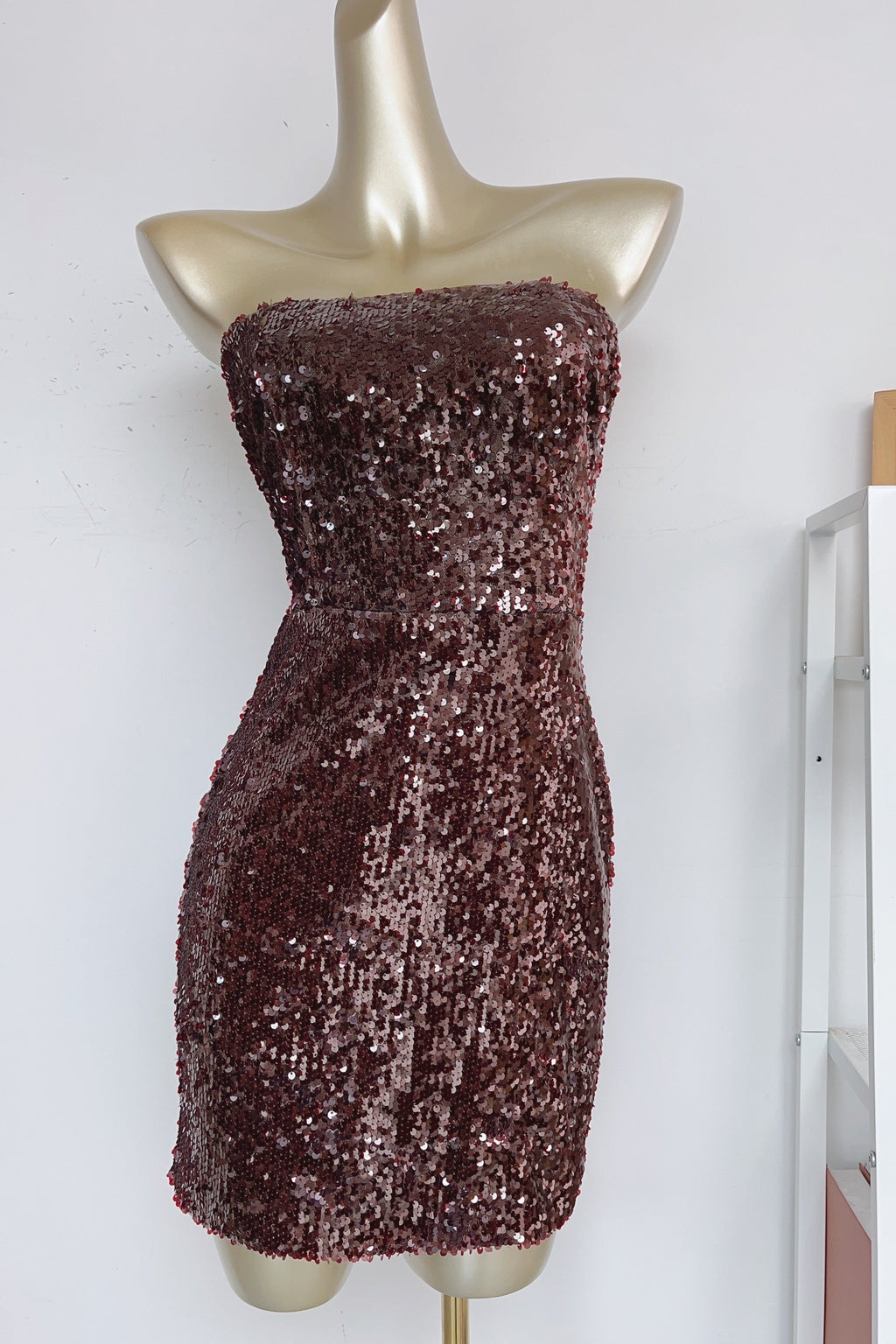 Strapless Sequin Mini Dress in Burgundy Avalabel
