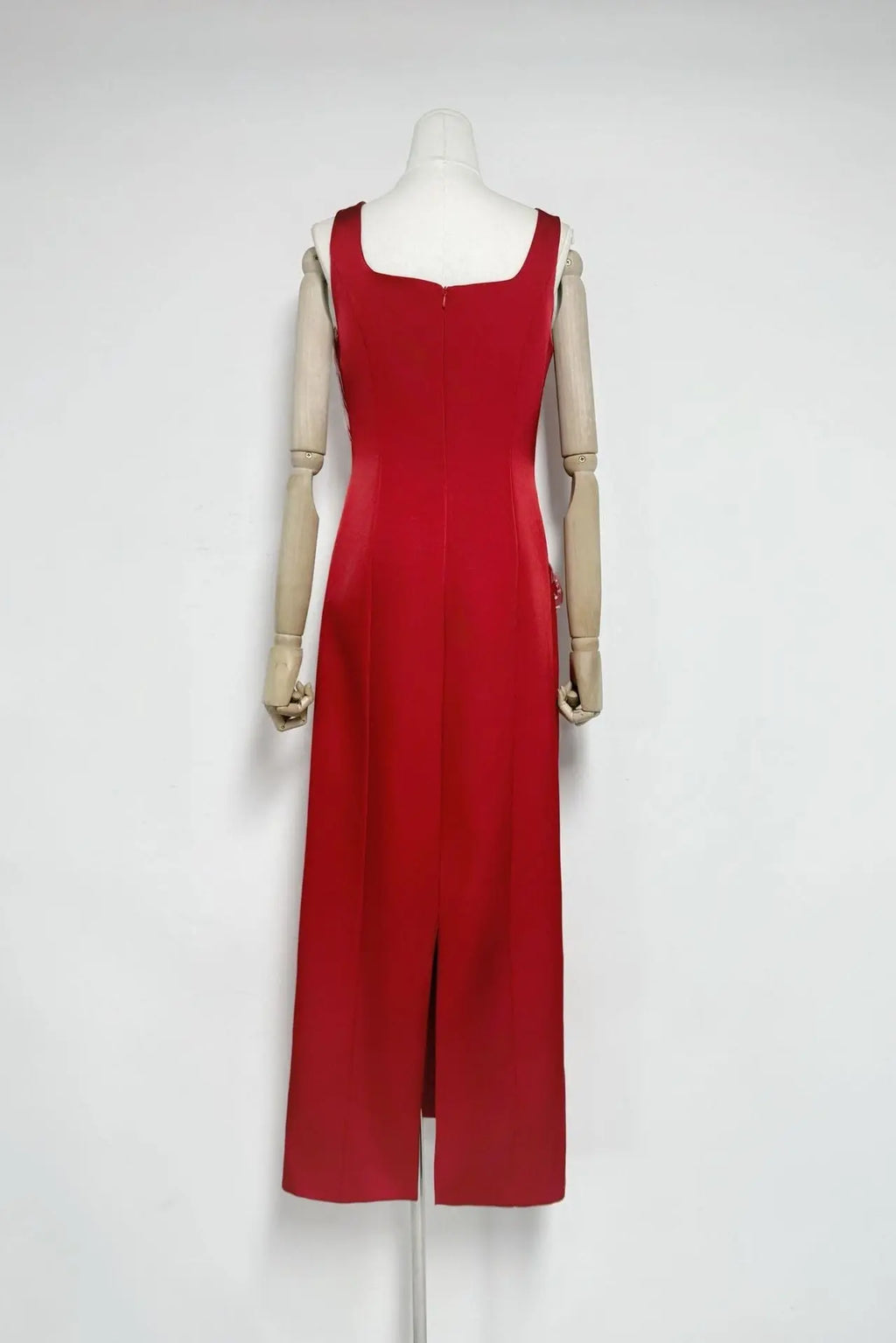 nicola square neck flower embroidery satin maxi dress in red Avalabel