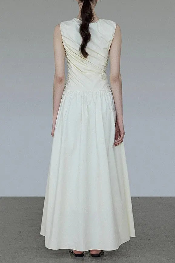 jenny ruched a-line sleeveless midi dress in apricot Avalabel