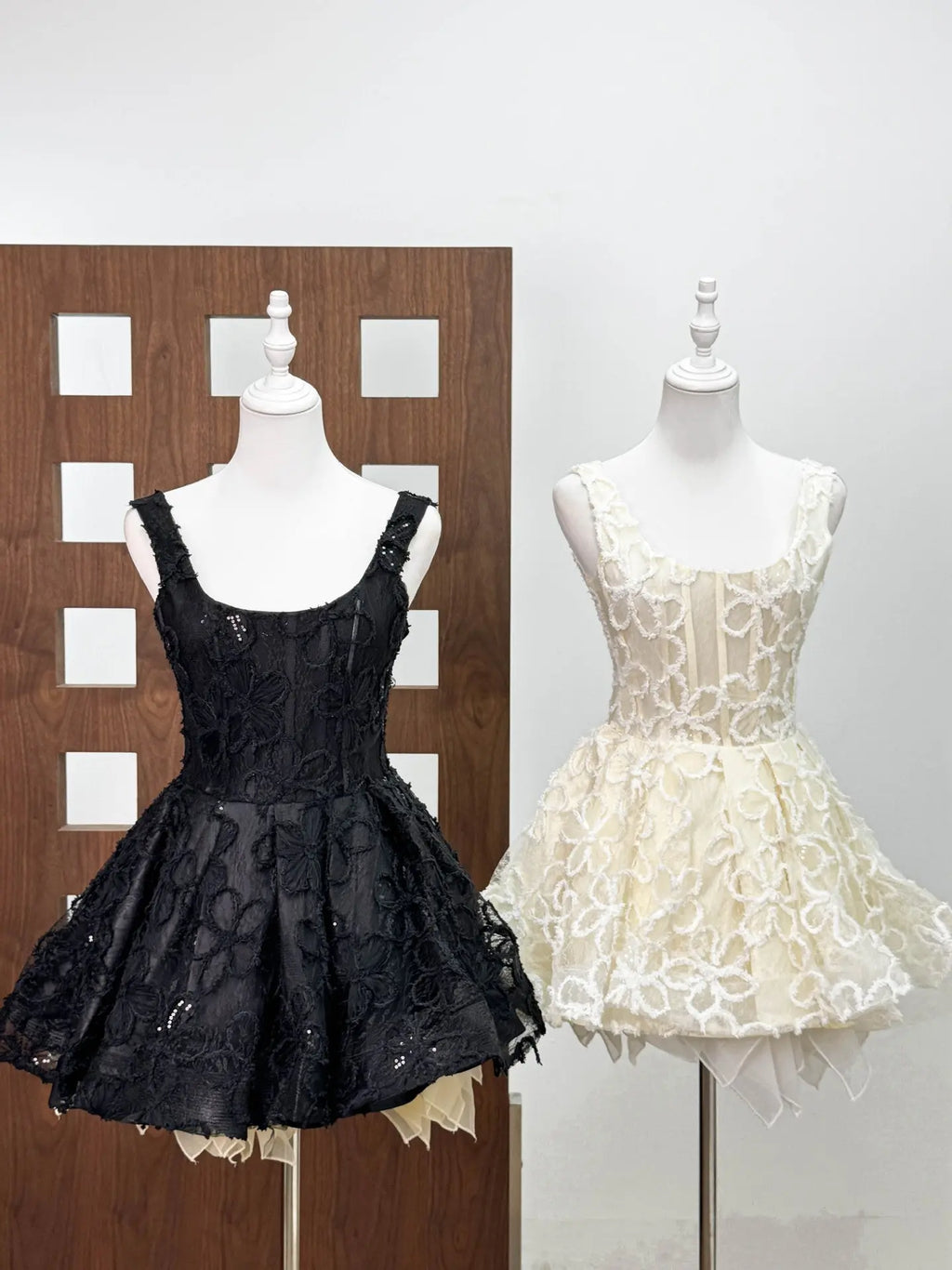 vera sequin embellishment lace puffy mini dress in black Avalabel