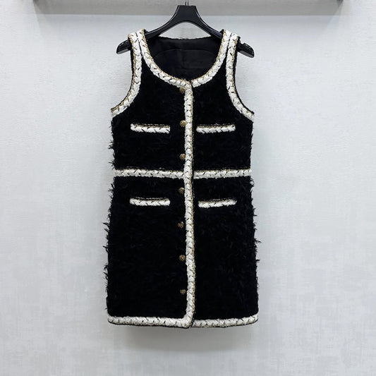 Wool Tweed sleeveless Short Dress in black