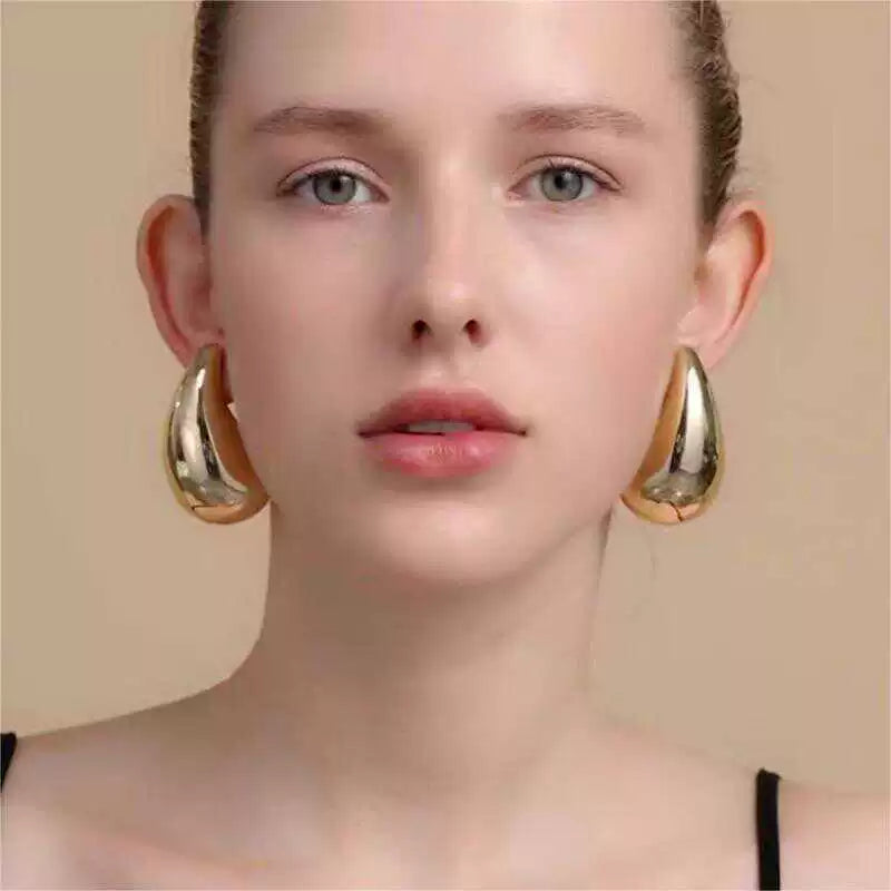 Teardrop earrings