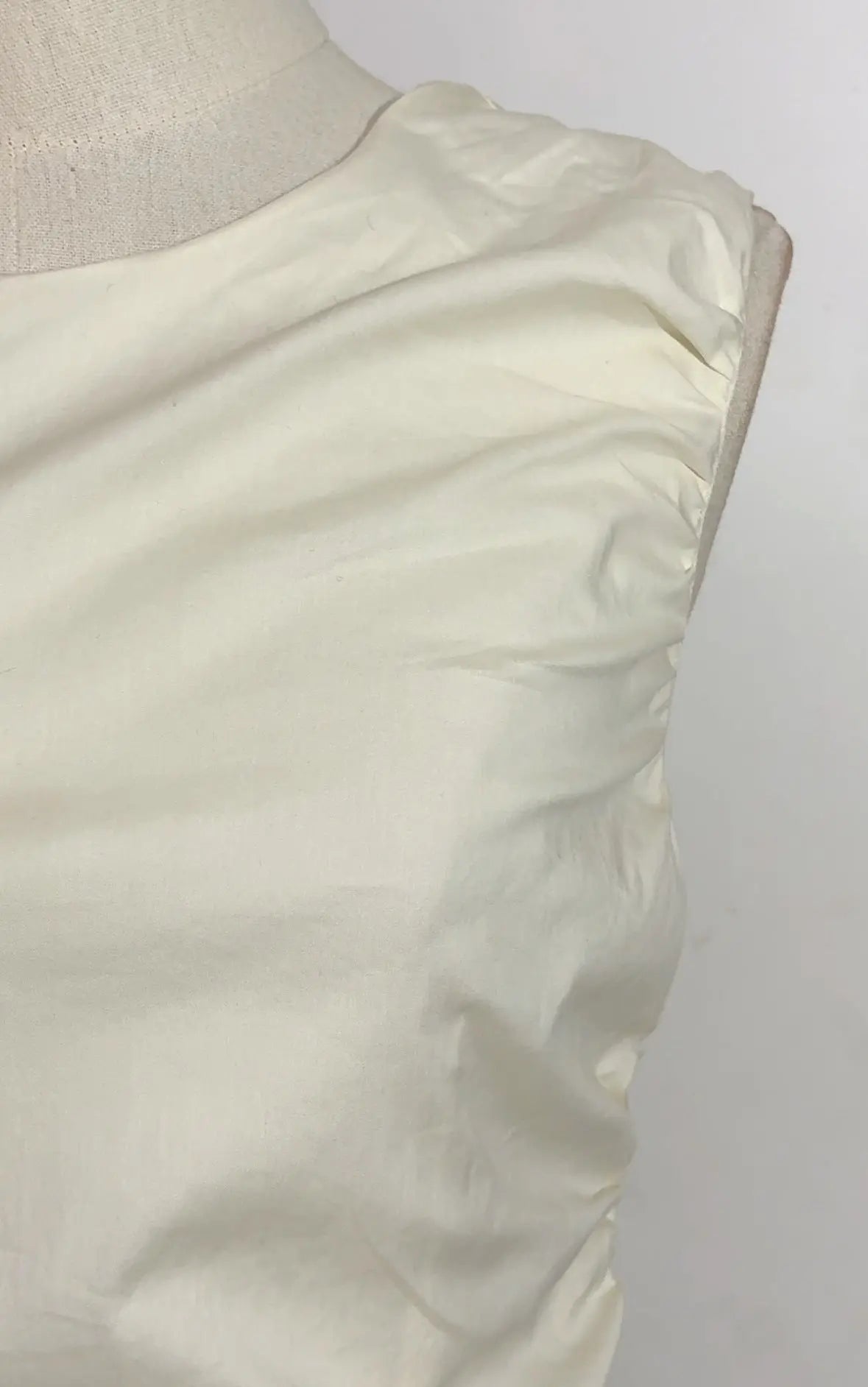 jenny ruched a-line sleeveless midi dress in apricot Avalabel