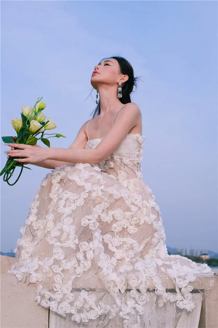Leah White/Beige Sleeveless  Flower Dress Avalabel