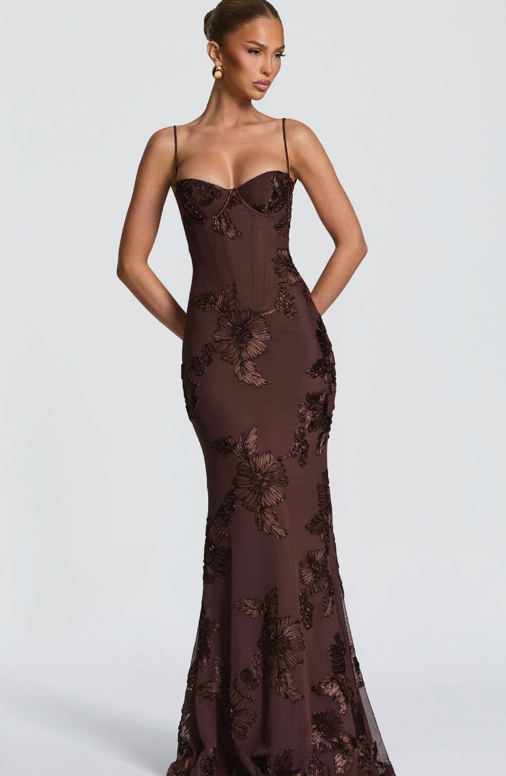 Nefertiti Maxi Dress -Brown Avalabel