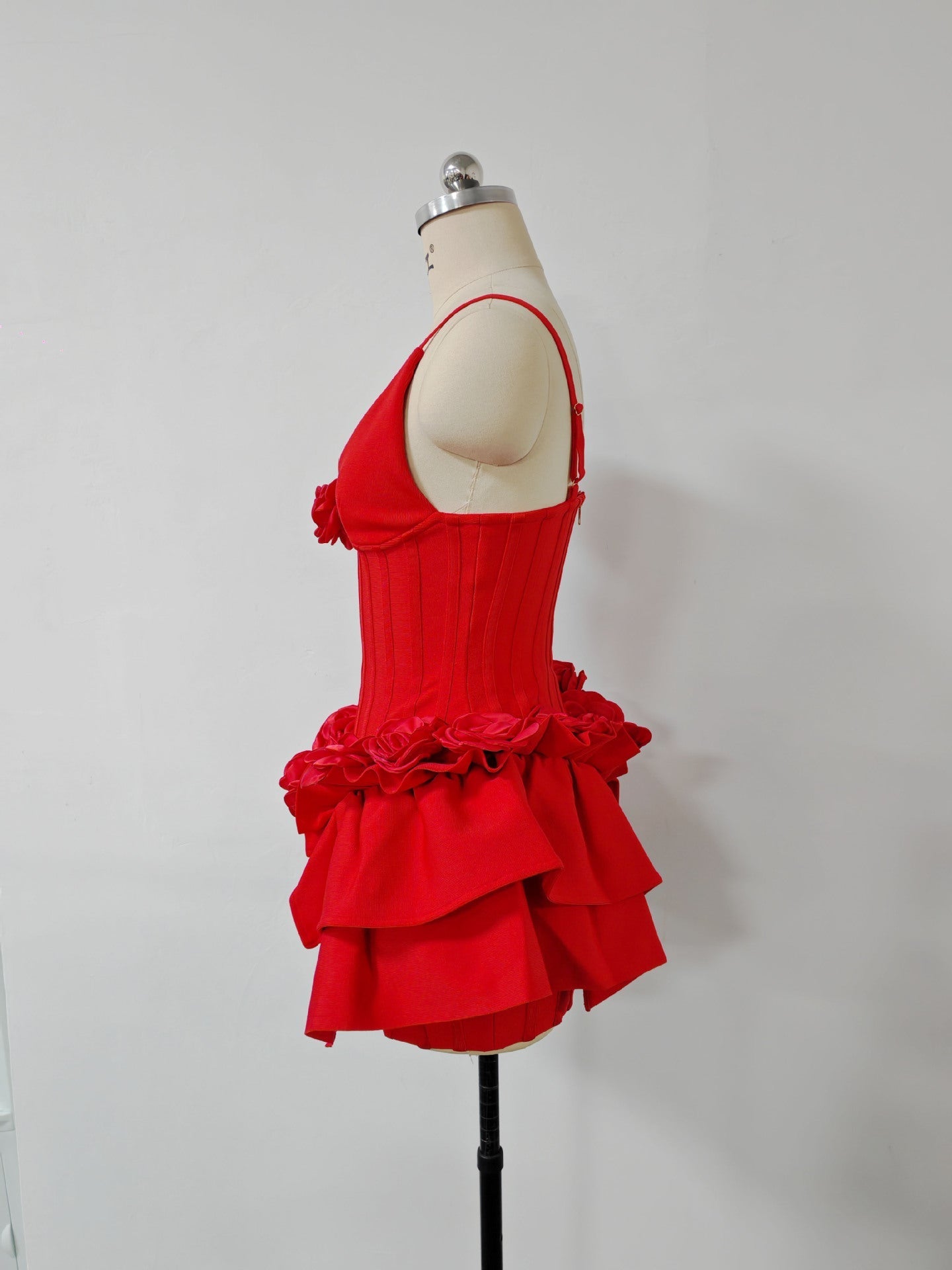 Marcia Sleeveless Sequins Flower Bandage Mini Dress in Red