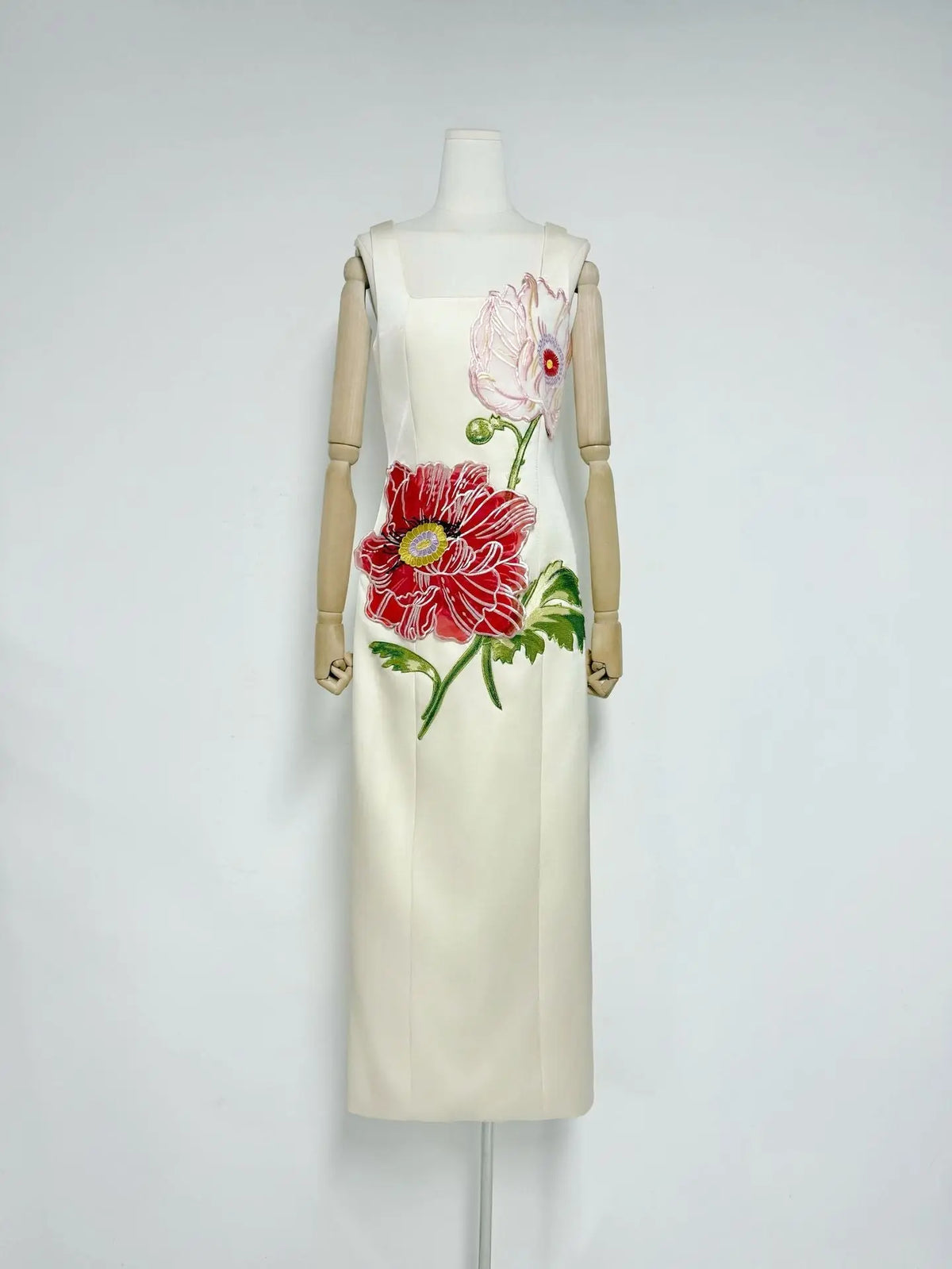 nicola square neck flower embroidery satin maxi dress in apricot Avalabel