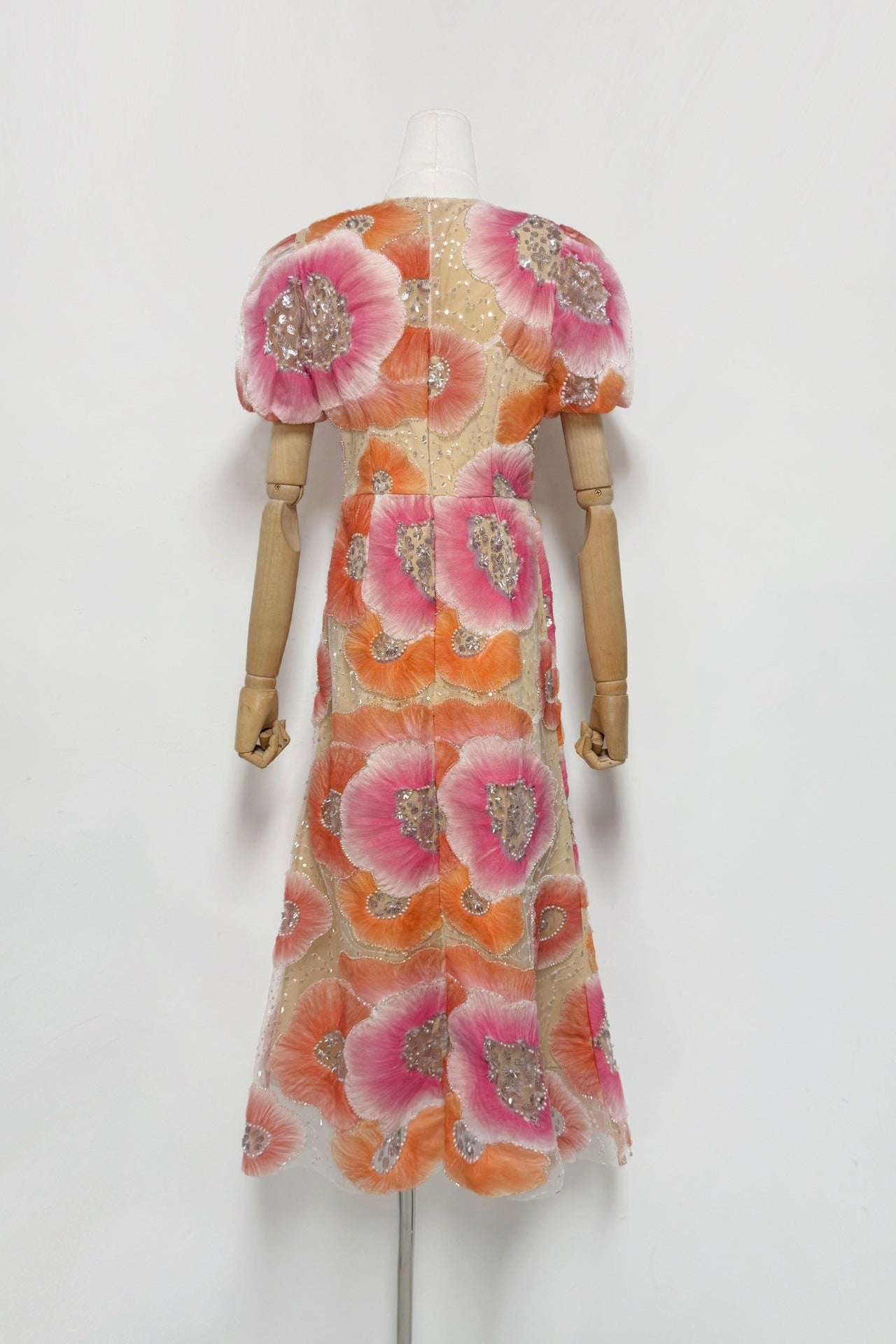 Lydia Puff Sleeve Floral Midi Dress in Pink Soraya