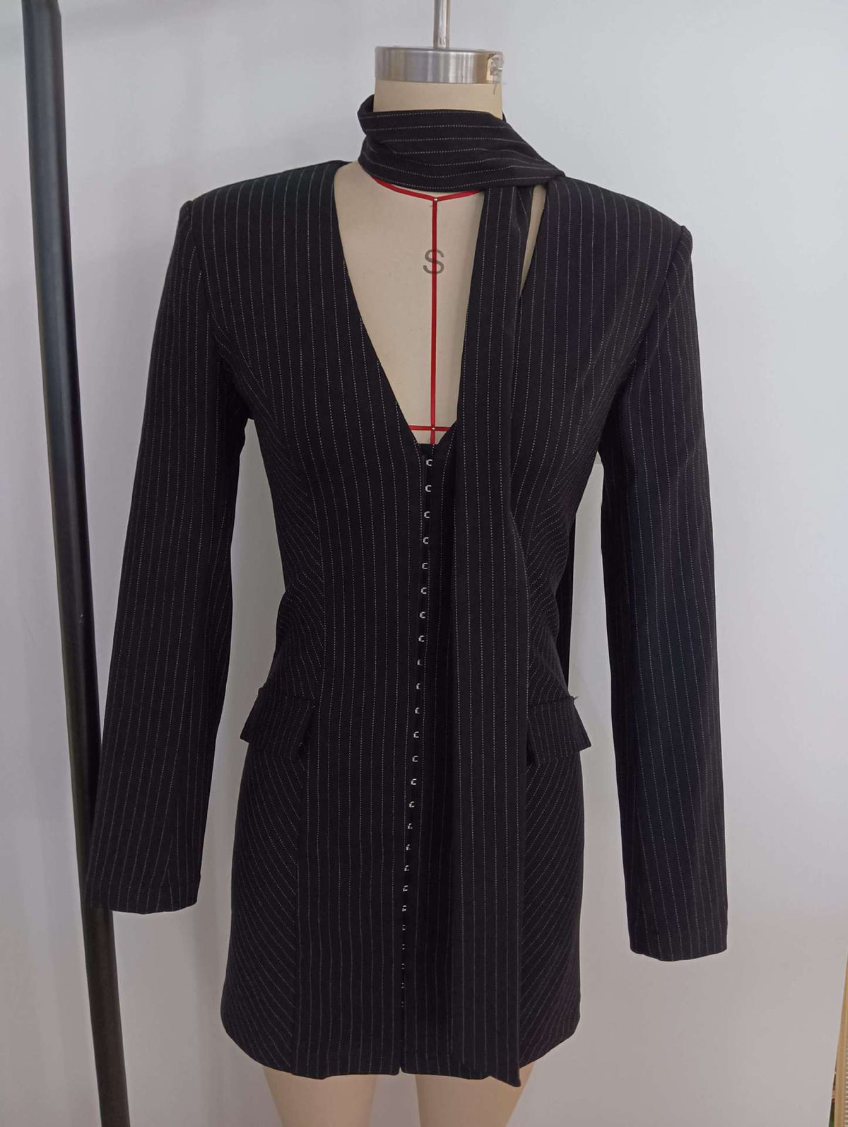 priscilla v-neck stripe mini blazer dress in black Avalabel