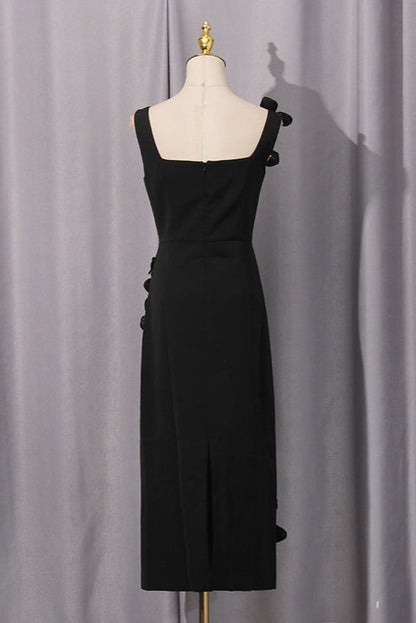 Sabrina 3DD Flower Midi Dress in Black