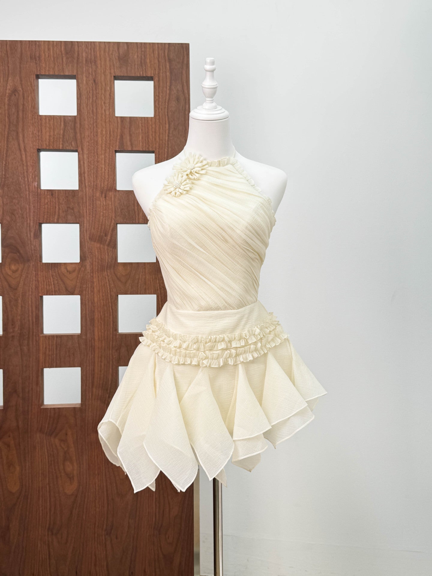 astrid Halter neck 3D flower lace puffy mini dress in white