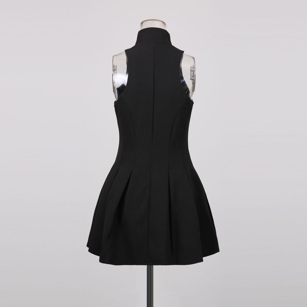 Carol Black Halterneck Dress in Grain Avalabel