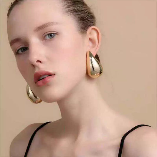 Teardrop earrings