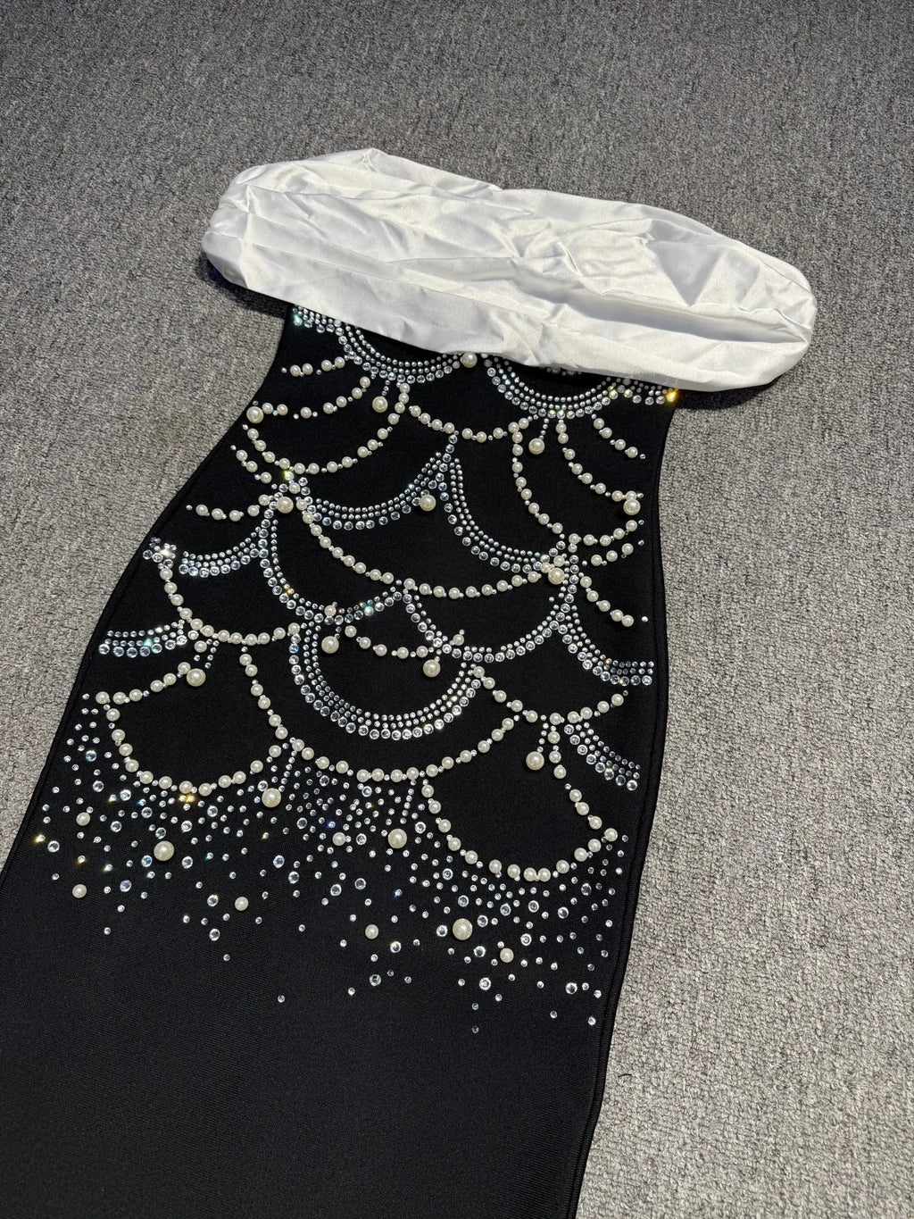 teresa beading rhinestone strapless midi dress in black Avalabel