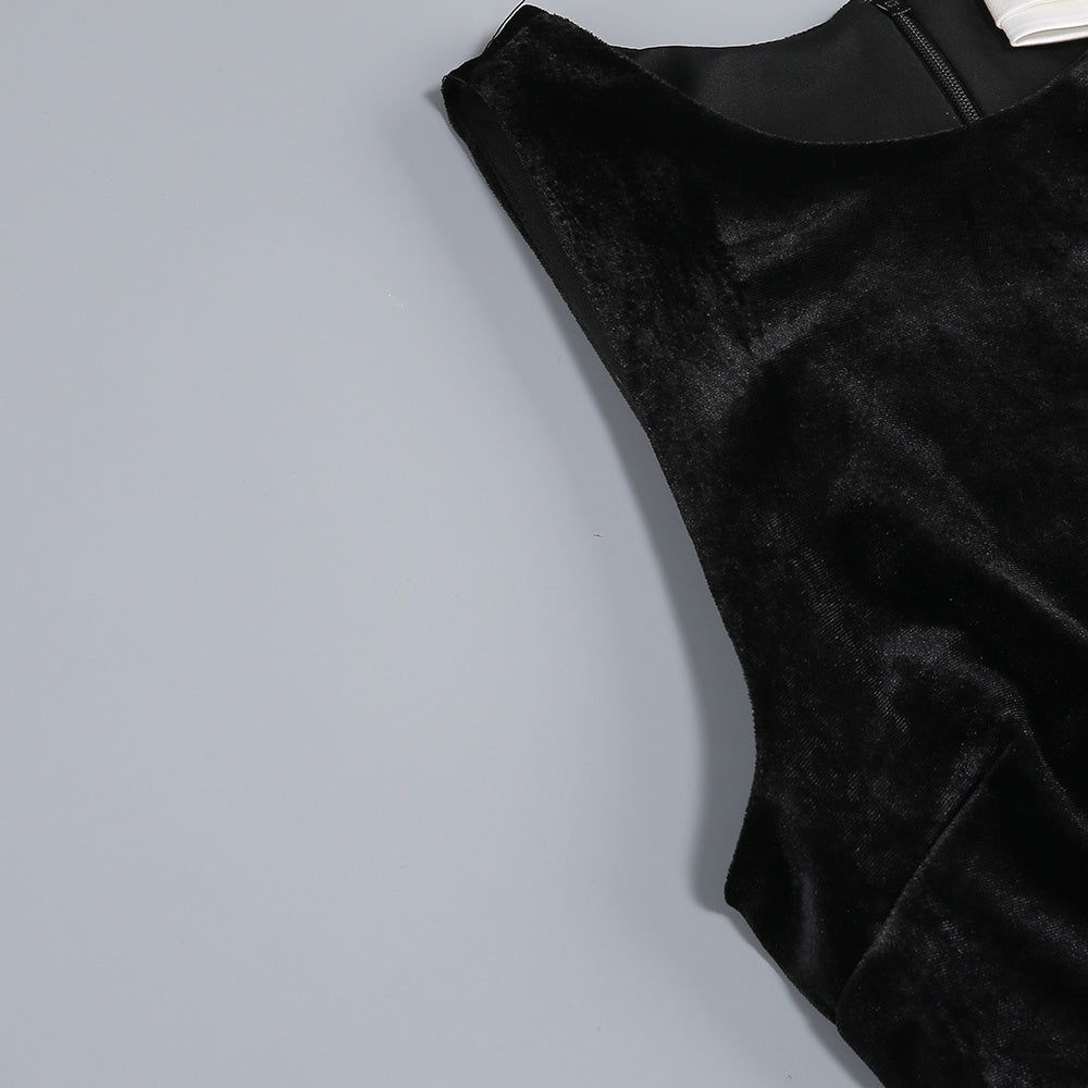 victoria Bow Cascade Velvet Maxi Dress in black Avalabel