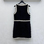 Wool Tweed sleeveless Short Dress in black Avalabel