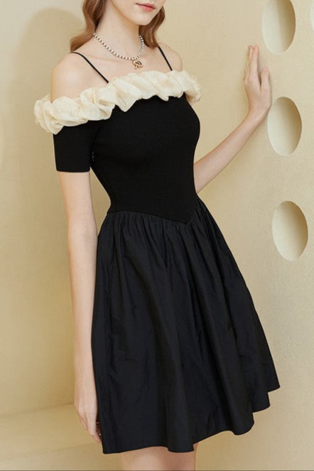 Off-Shoulder Ruffle Trim Suspender Mini Dress in Black Avalabel
