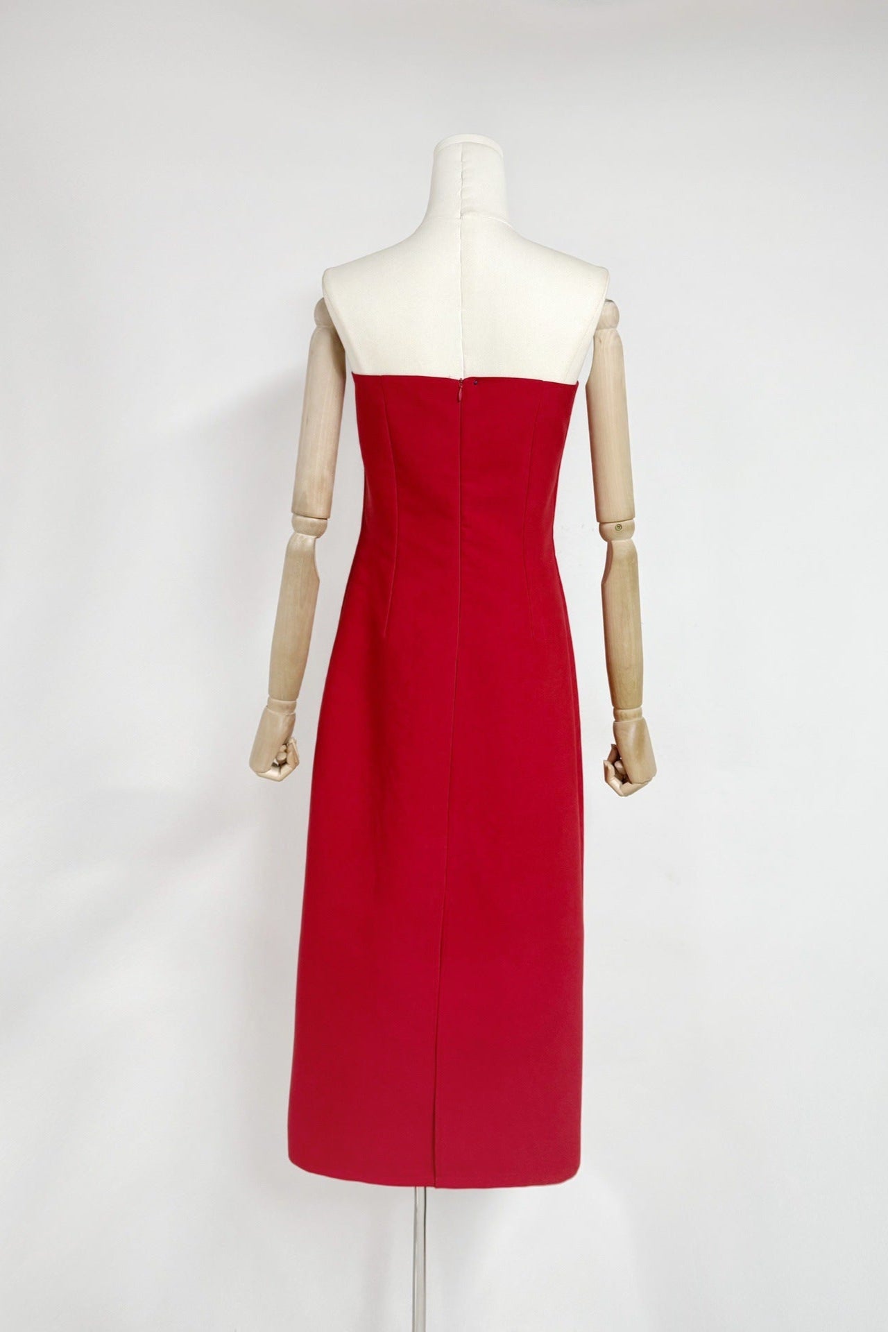 Suzanne Appliqué Floral Bustier Maxi Dress in Red Avalabel