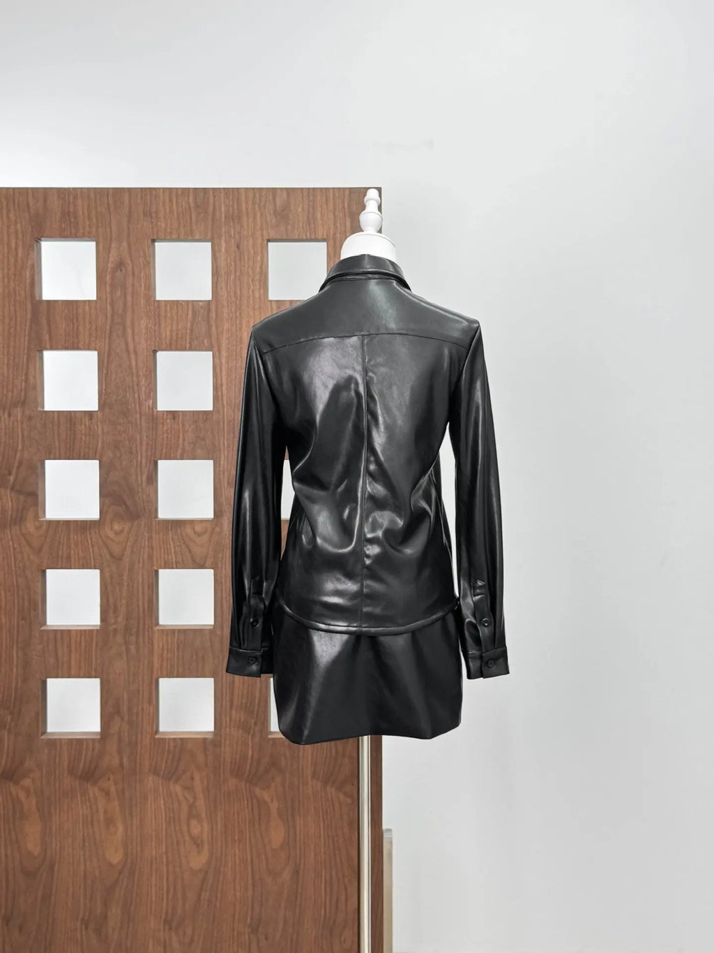 meredith leather top flower mini skirt set in black Avalabel