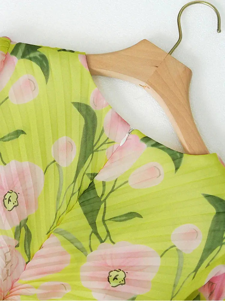 jennifer floral print pleated lantern sleeve maxi dress in yellow Avalabel