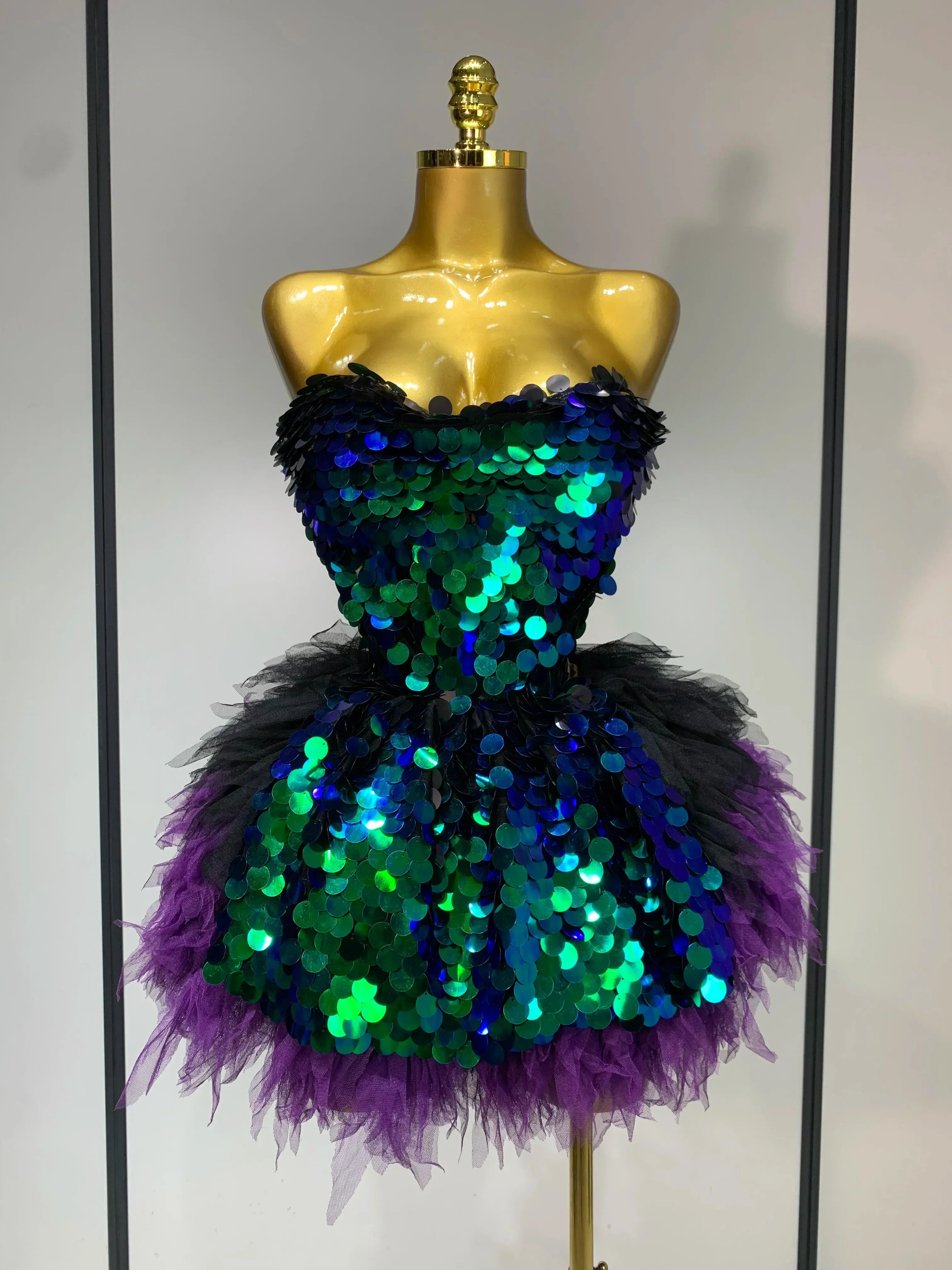 Sparkly Sequins Ruffles Backless Two Pieces Set Avalabel