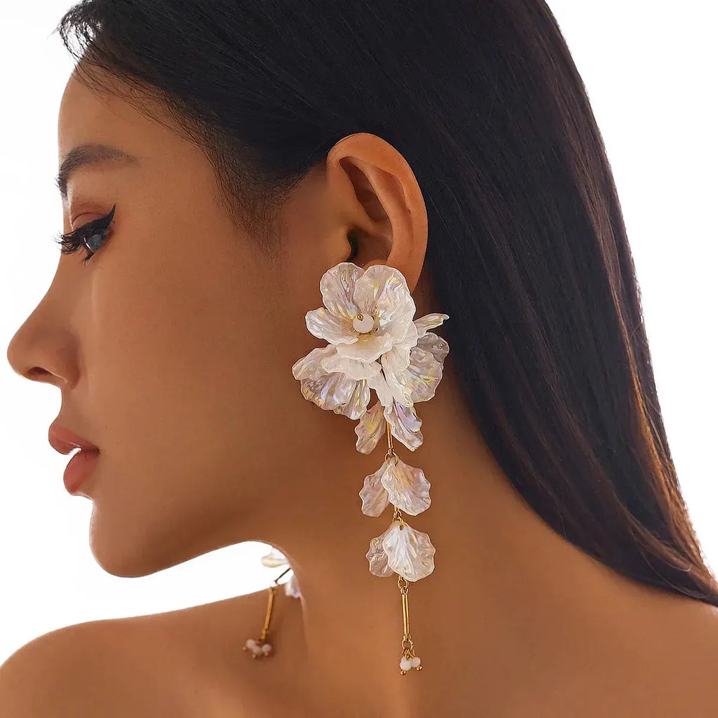 Sanai Earrings Avalabel