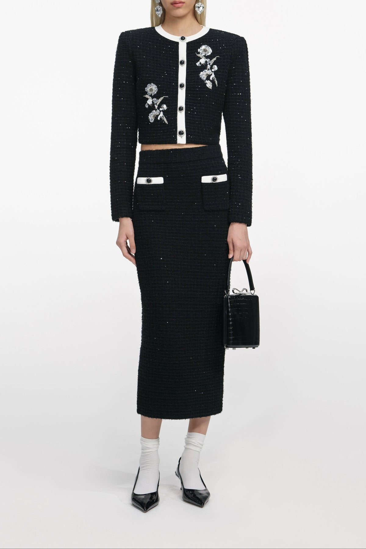 Black Floral Textured Knit Jacket Avalabel