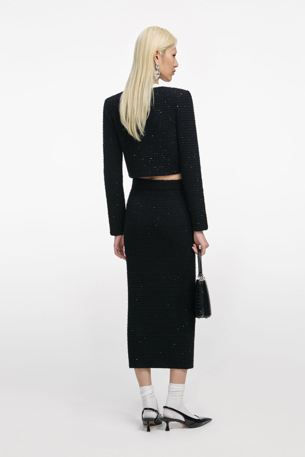 Black Textured Knit Midi Skirt Avalabel