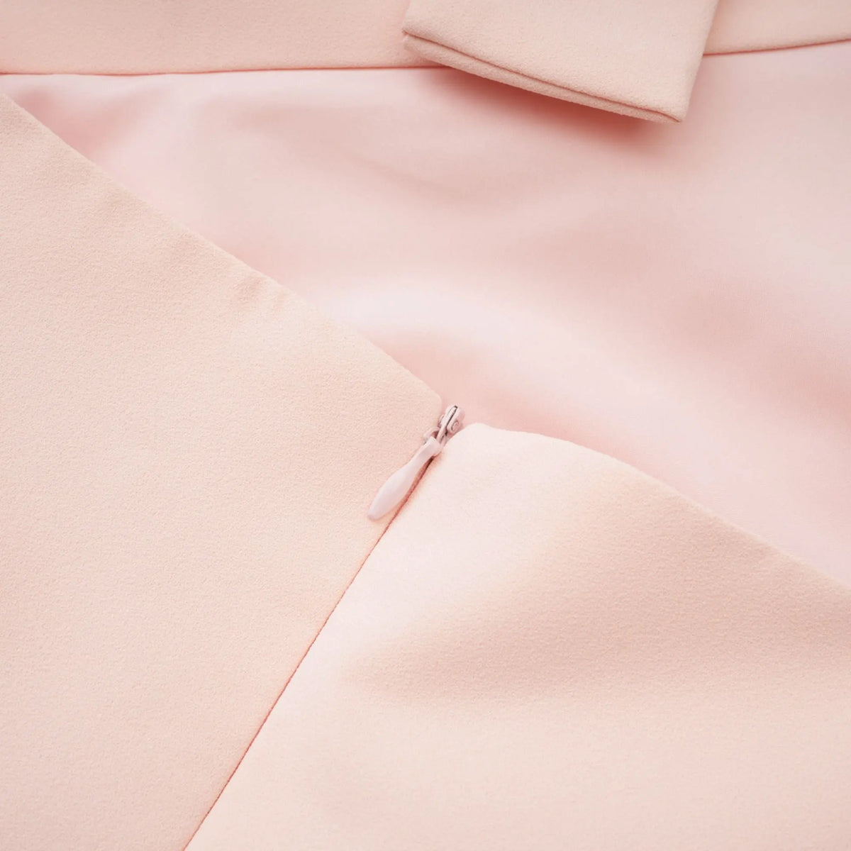tara feather-detail tassel halter backless dress in pink Avalabel