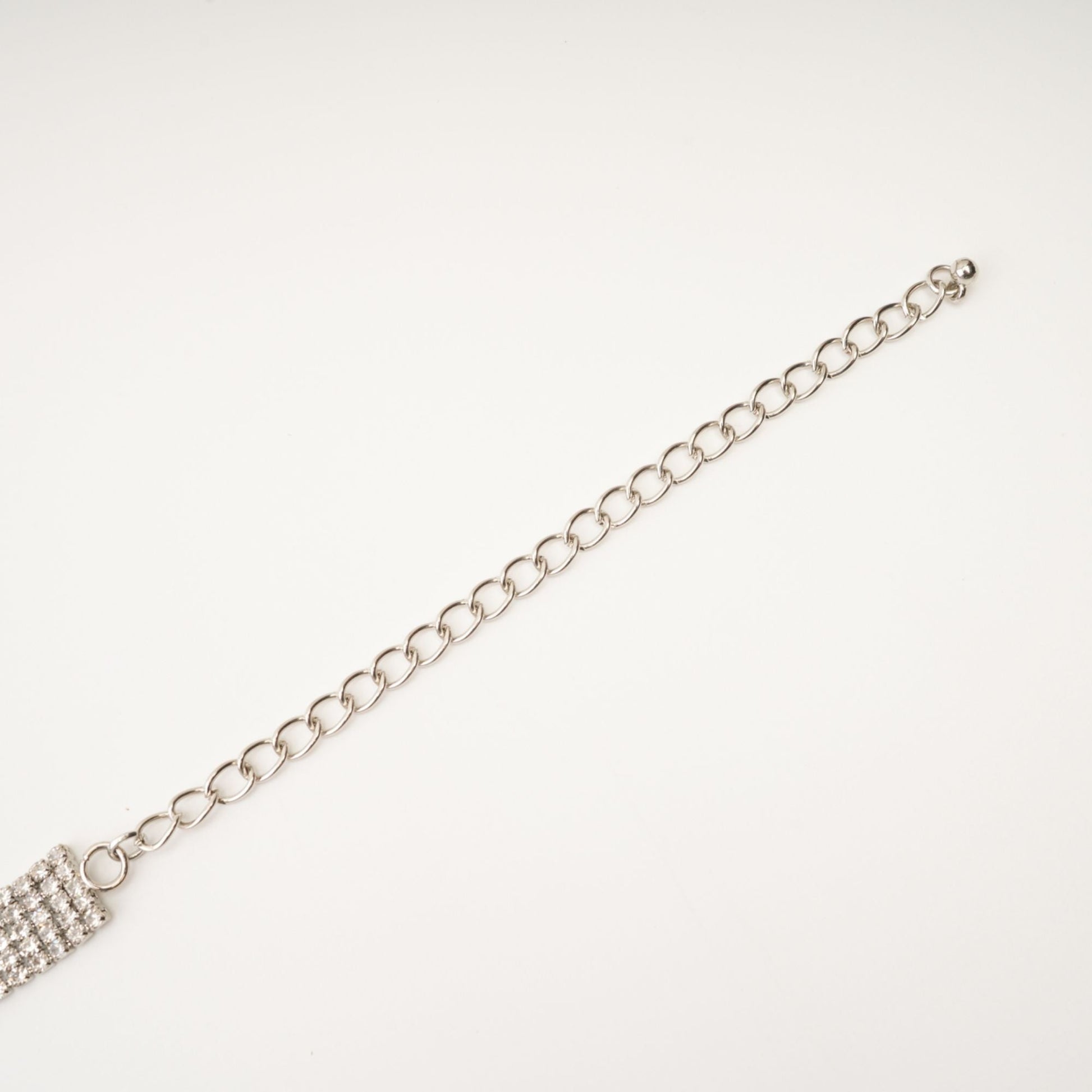 Natassia Fringed Crystal Necklace Avalabel