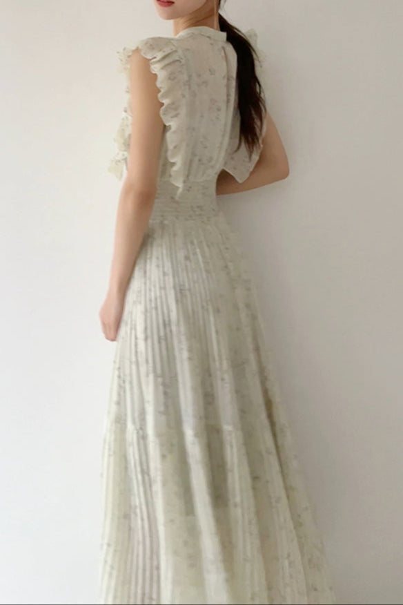 Audrey Sleeveless Pleated Floral Midi Dress in Mint Green Avalabel