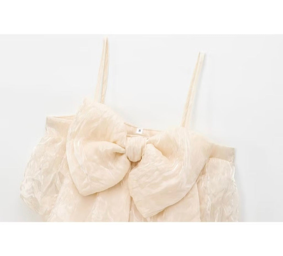Addison Bownot Top In Ivory Avalabel