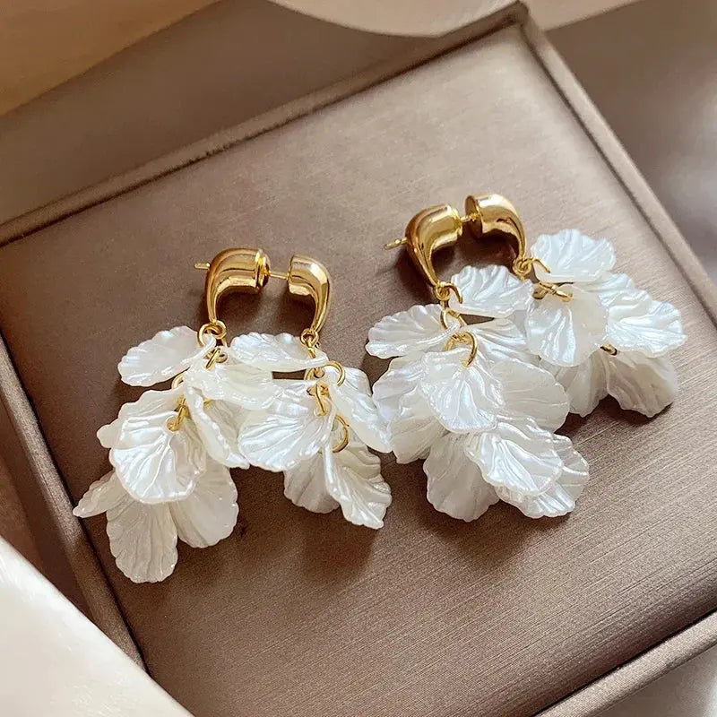Denise Earrings Avalabel