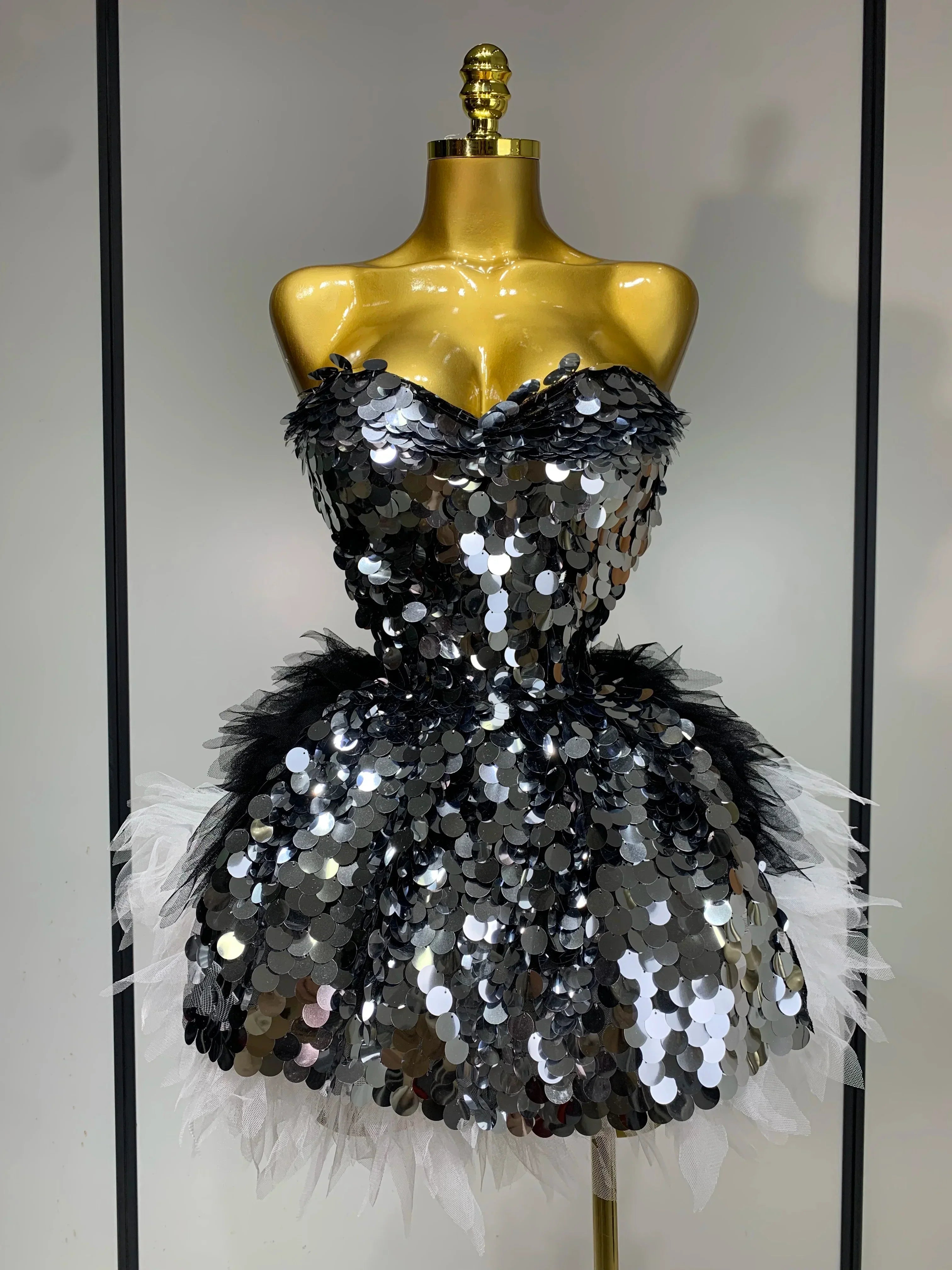 Sparkly Sequins Ruffles Backless Two Pieces Set Avalabel