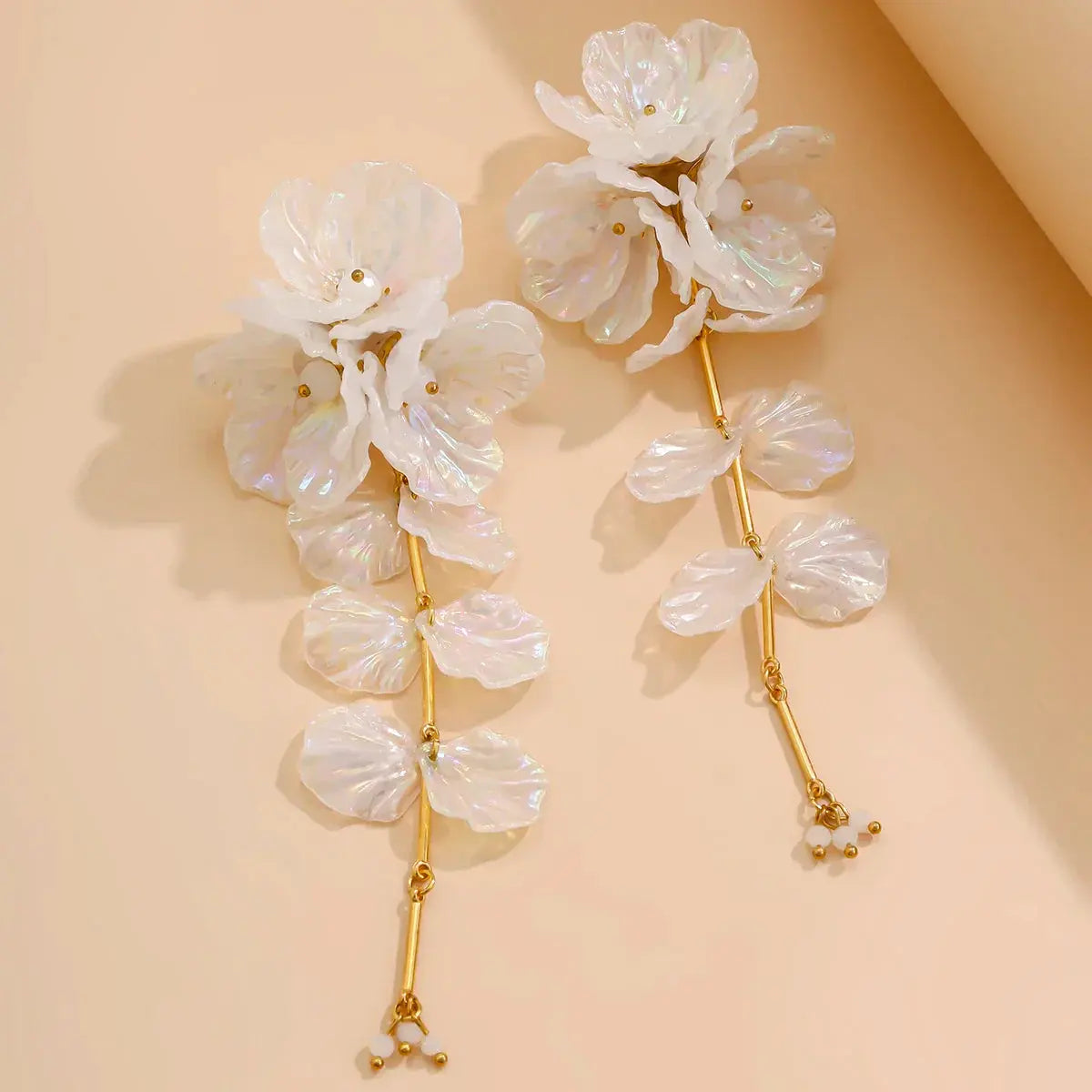 Sanai Earrings Avalabel